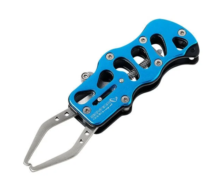 Savage Gear LRF Lip Grip Alu 13.5CM 45X135MM